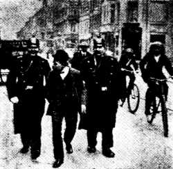 Et nu (1942) nsten ukendt Gadebillede fra omkring 1915 